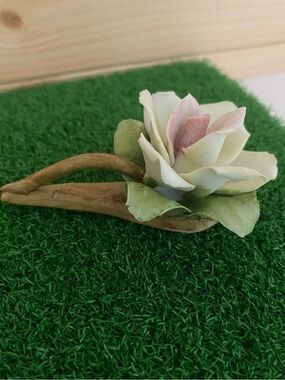 RARE Vintage Capodimonte Porcelain Rose Figurine Pink White Floral Branch Italy
